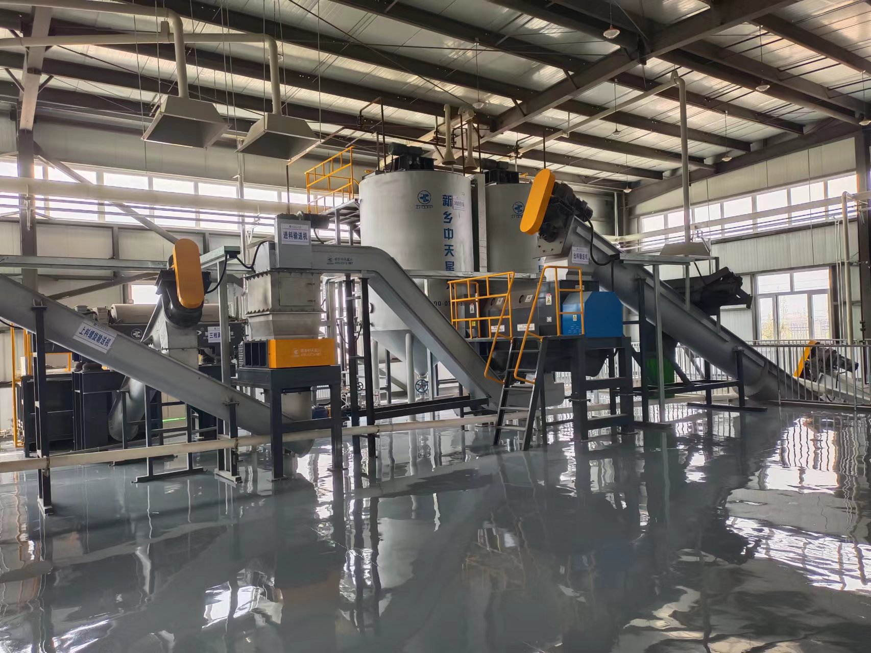 選擇餐廚垃圾處理設(shè)備廠家注意事項(xiàng)